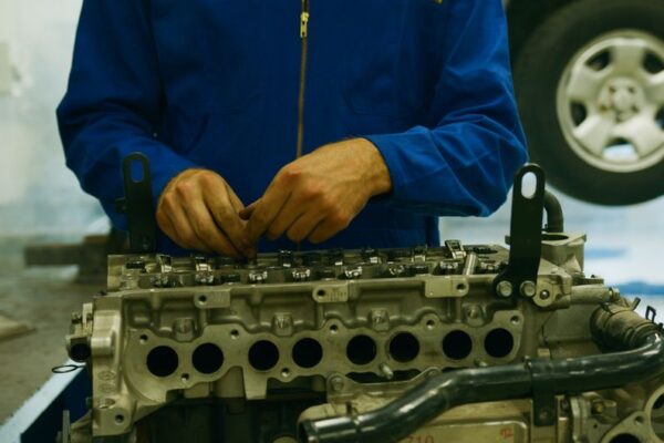Engine overhaul cost